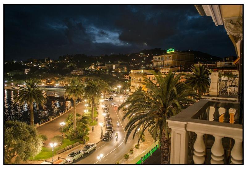 Hotel Vesuvio 라팔로 외부 사진